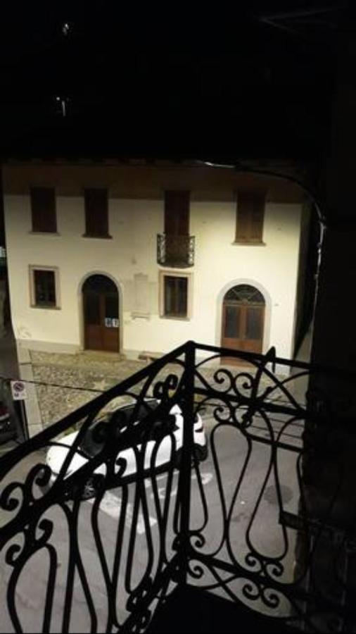 Appartamento Incantevole Ad Armeno Exteriör bild